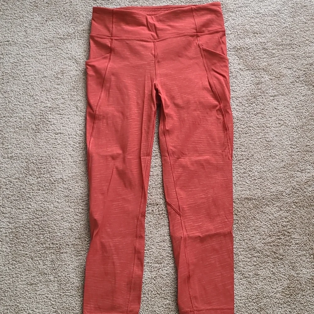 Lululemon Time To Sweat Crops 23" - Picture 6 of 12